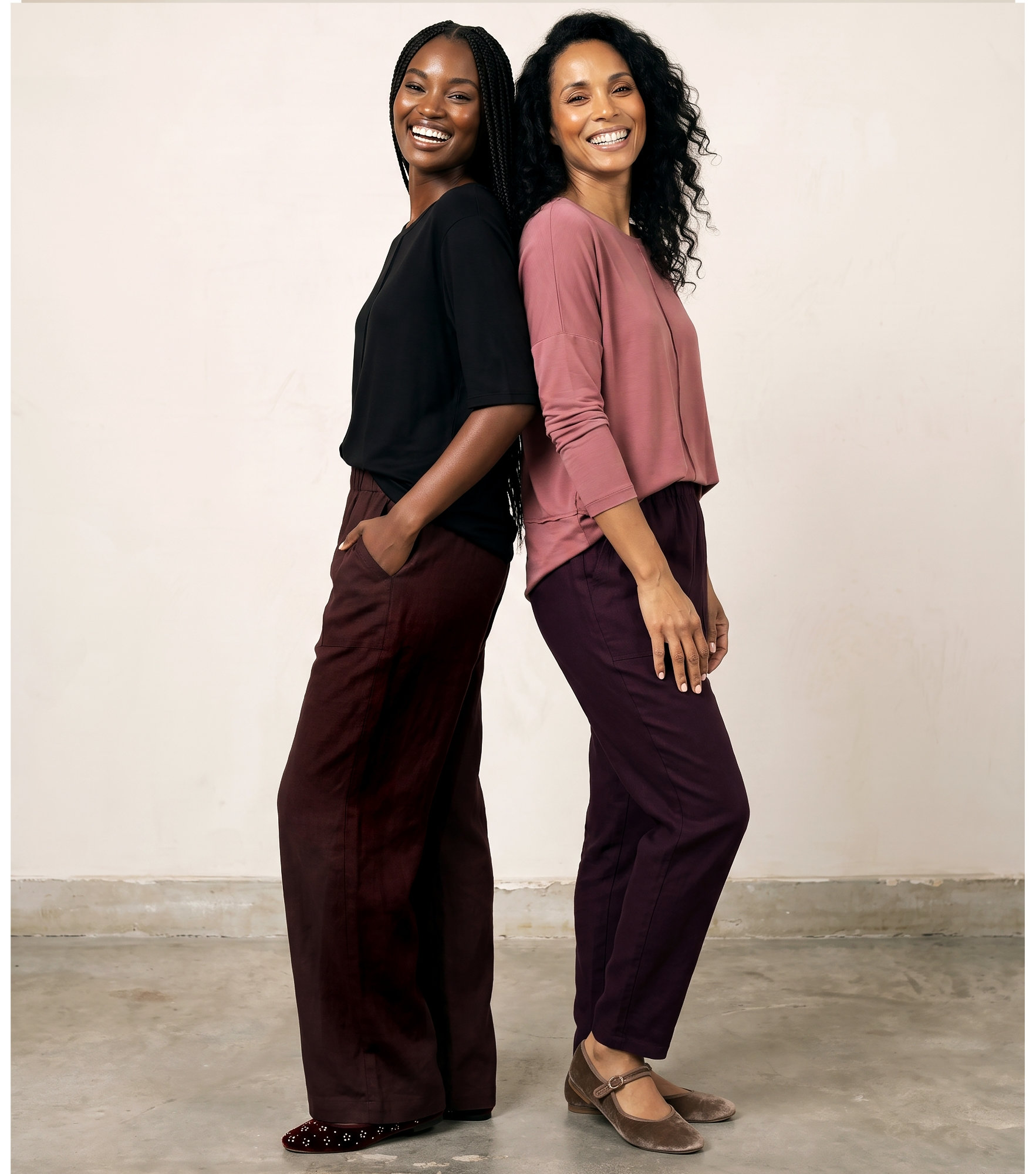 Bella jogger in Black Cherry linen blend